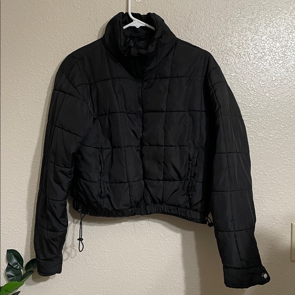 Aeropostale Black Quilted Women's Jacket - Picture 9 of 9